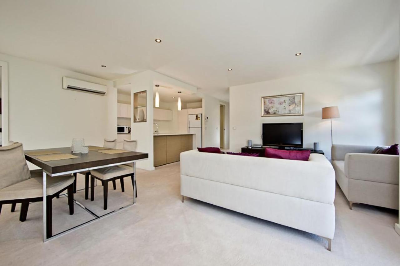 Trieste - Kingston Apartment Канберра Экстерьер фото