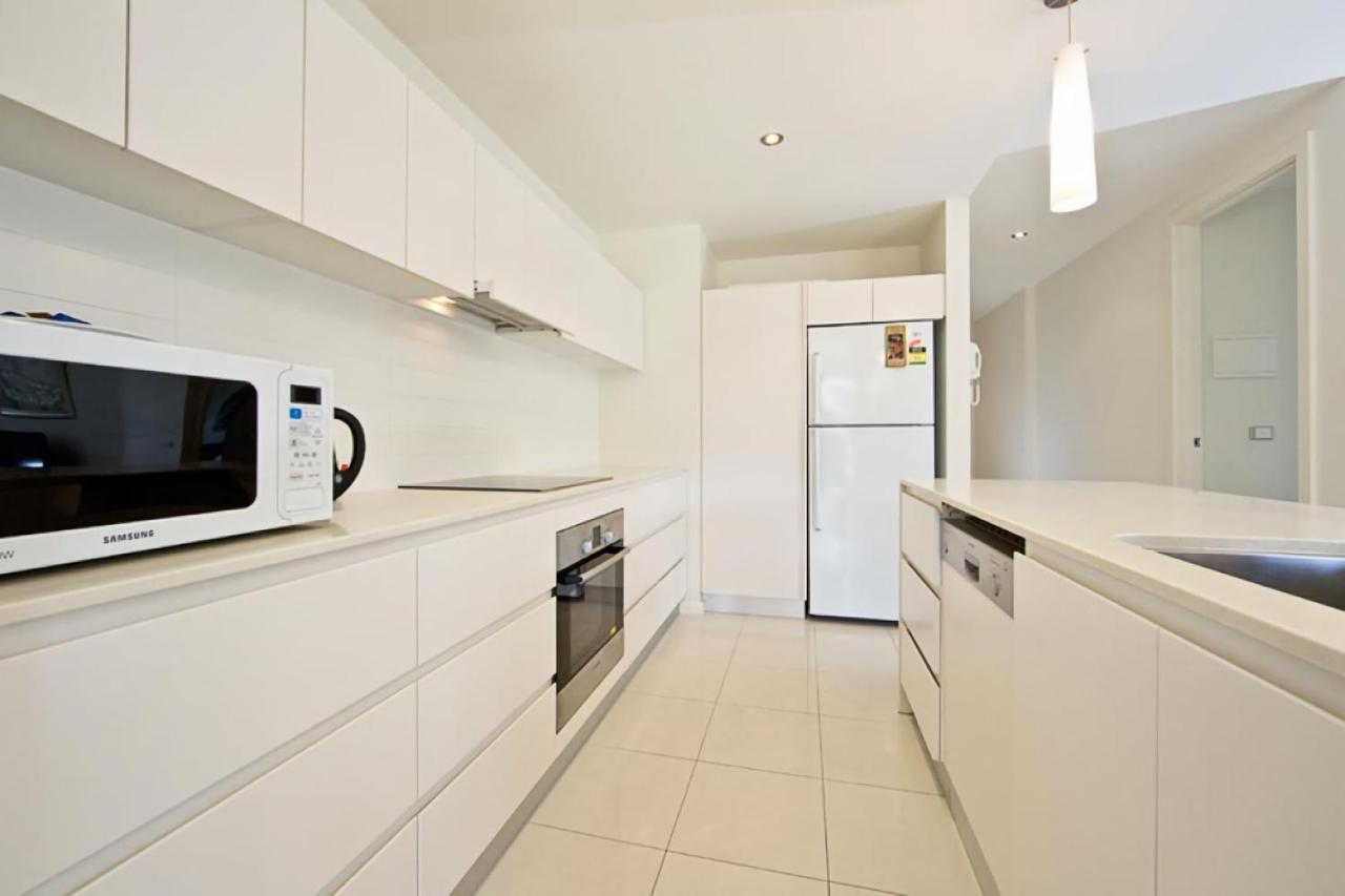 Trieste - Kingston Apartment Канберра Экстерьер фото