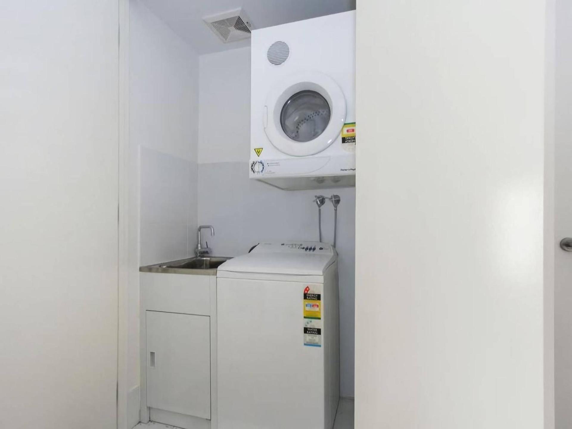 Trieste - Kingston Apartment Канберра Экстерьер фото
