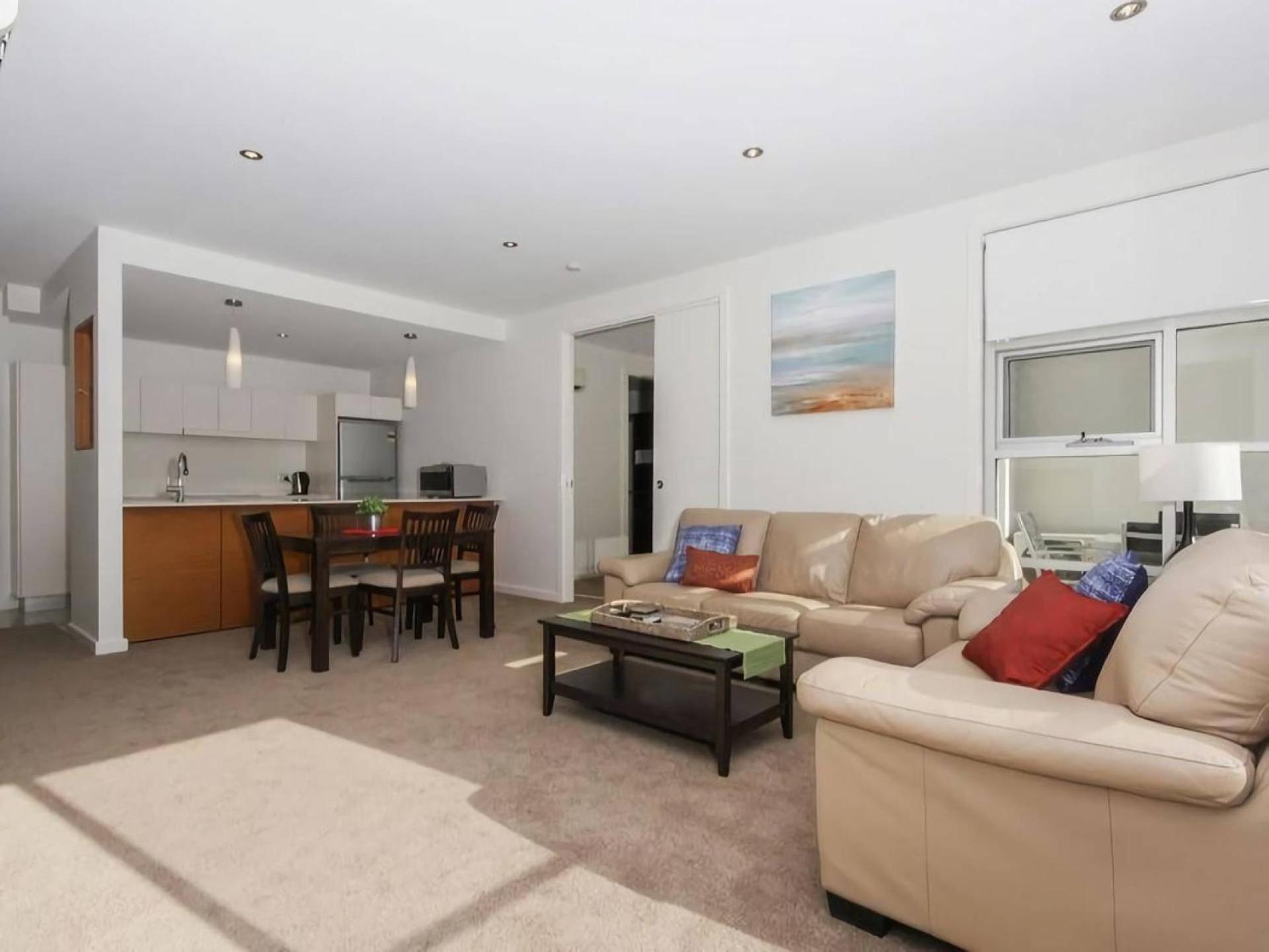 Trieste - Kingston Apartment Канберра Экстерьер фото