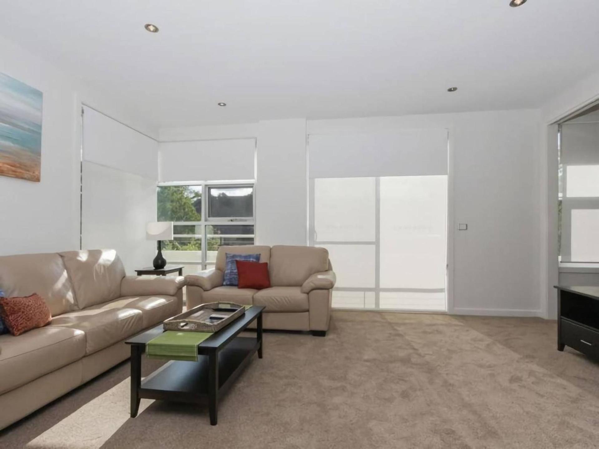 Trieste - Kingston Apartment Канберра Экстерьер фото